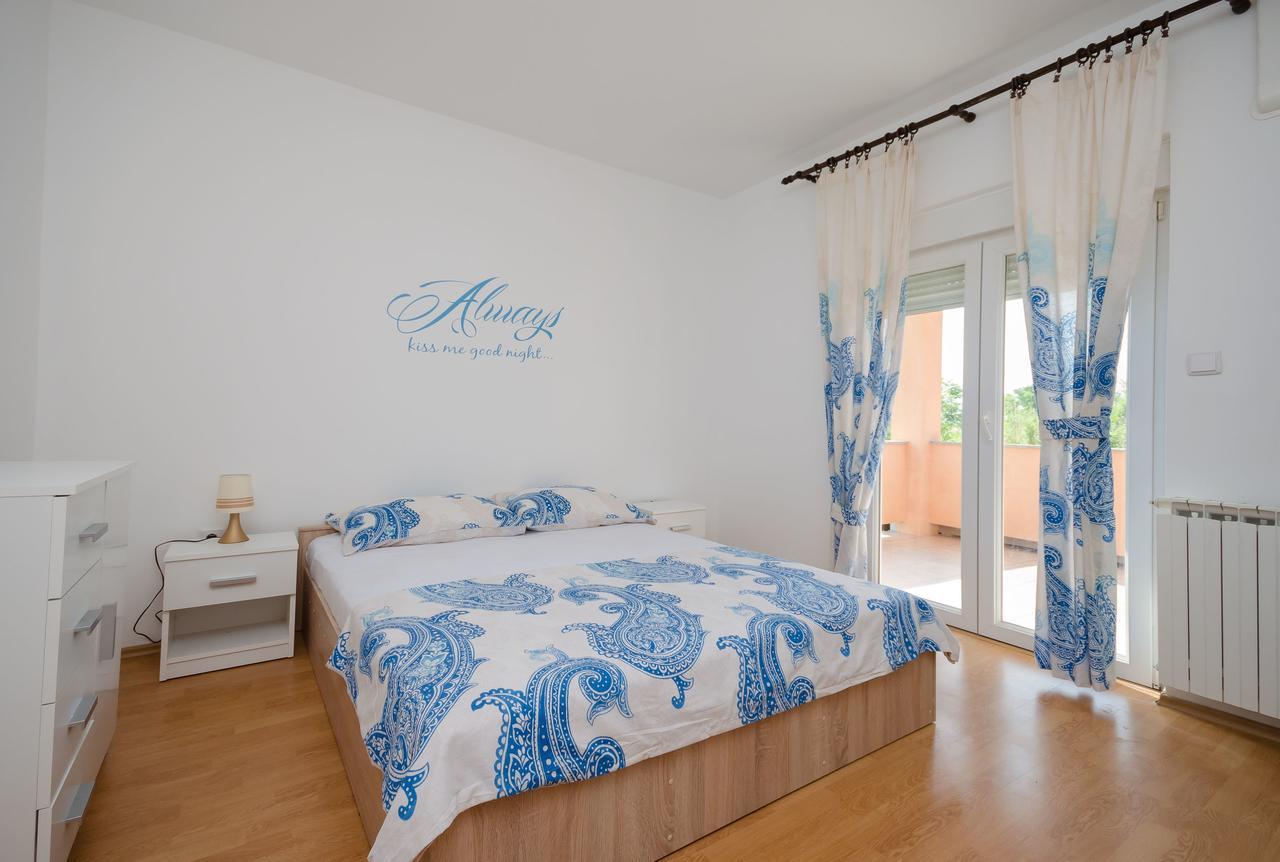 Apartments Rajka Lopar Dış mekan fotoğraf